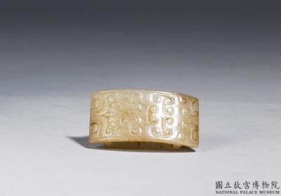 图片[2]-Jade scabbard slide, mid-Western Han to Eastern Han dynasty (140 BCE-220 CE)-China Archive